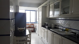 Large and sunny apartment in the center of Ericeira - Portugal 