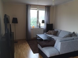 2/3 bed immaculate cond - 72m2 Park Branickich/ Med Uni/ City Ce