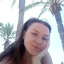 Sarah Van Liedekerke