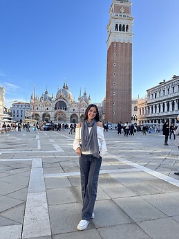 Mónica Ángel Estellés