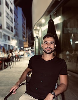 Manu Calvente Orellana