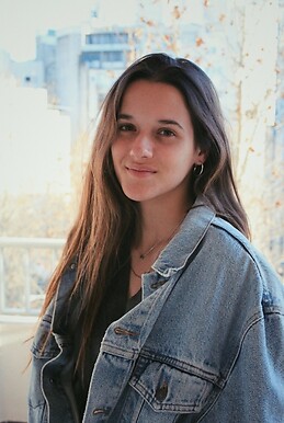 María López
