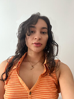 Camila Costa Murayama