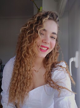 Lucia Ezpeleta Cortés