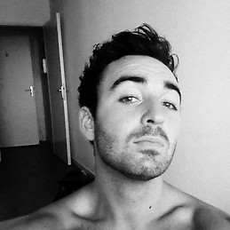 Maxime Extas y'Art Gire