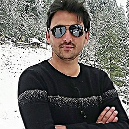 SANI KHAN