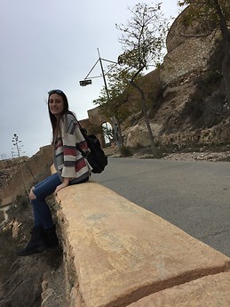 Melania B. Martín