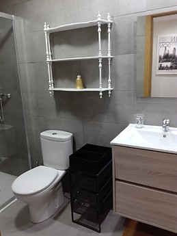 3 habitaciones en piso compartido. Zaragoza. España