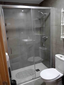 3 habitaciones en piso compartido. Zaragoza. España