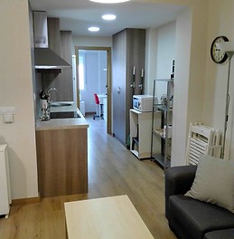 3 habitaciones en piso compartido. Zaragoza. España