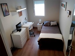 3 habitaciones en piso compartido. Zaragoza. España