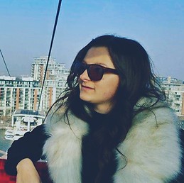 Vivien Romvári