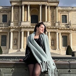 María Arriaga Company