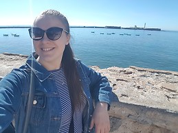 Almina Musinbegovic
