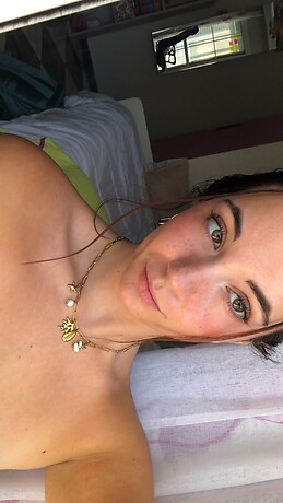 maría serrano cruzado