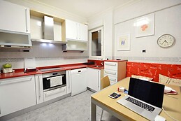 Habitación de estudiantes para alquilar en un buen sitio en Bilbao