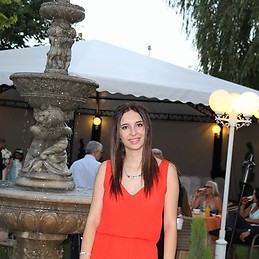 Esther De La Torre Molinero