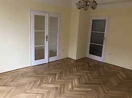 Modern apartment in the heart of Budapest (1,5 rooms, kitchen, b