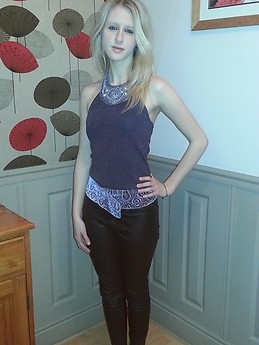 Hollie Suzanne  Beecher