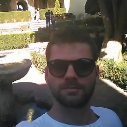 Óscar Martínez Medina