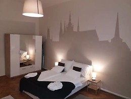 3BDR IN THE CITY CENTER- alexanderhugh92gmail/com