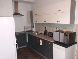 3BDR IN THE CITY CENTER- alexanderhugh92gmail/com