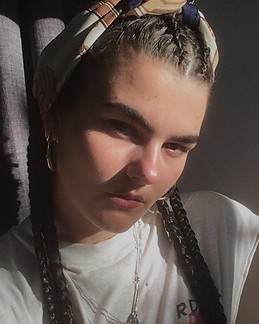 Gala Alica Ostan Ožbolt