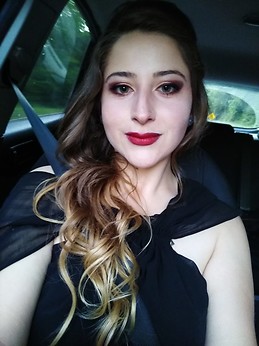 Camila Erzsébet