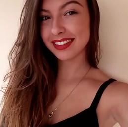 Paula Gomez
