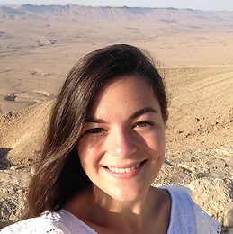 Dominika Holznerová