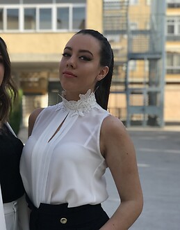 Lara Bouzada Fernandez