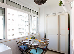 Bedroom to rent in Lisbon, IST, Anjos