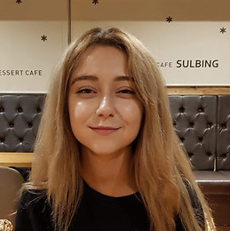 Жаклин Варга