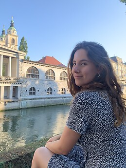 Maria Cruz González