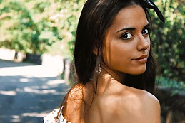 Carlota olmos