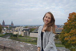 Jaqueline F