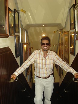 Orlando Flores