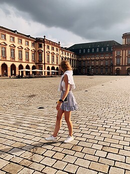 Josefine Scharfenberg