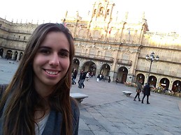 Esperanza Manzano