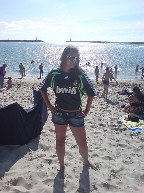 karina simoes oviedo