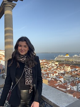 Uxue Ortiz Etxebarria