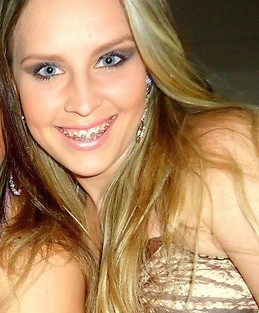 Ana Claudia Dlugokencki