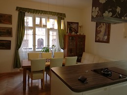 Single bedroom in Prague 3 9000 kc month + deposit