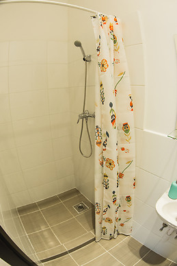 Apartment with 4 bedrooms - almassy ter 15 - 7 district - FROM M