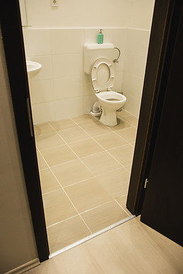 Apartment with 4 bedrooms - almassy ter 15 - 7 district - FROM M