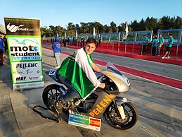Carlos Estrella
