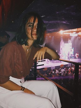 Paula Larraz