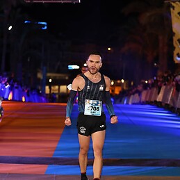 Alejandro Fernández Morales