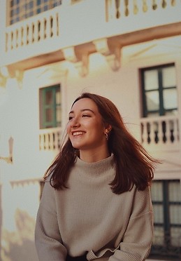 Carla Avis