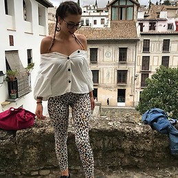 Sara Águila Carricondo
